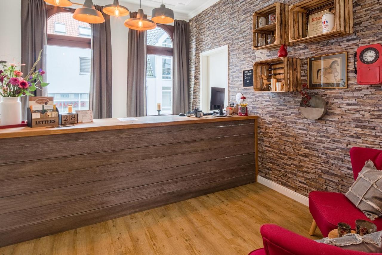 Schaefers Hotel, Self-Check-In, Cafe Und Baecker Am Hotel Вехта Екстериор снимка